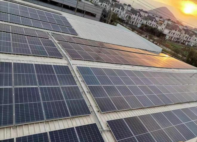 美商务部公布对中国太阳能板制造商征收关税决定
